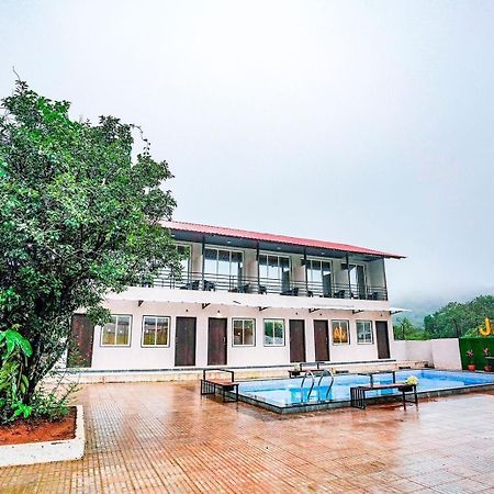 The Jalsa Resort 로나발라 외부 사진