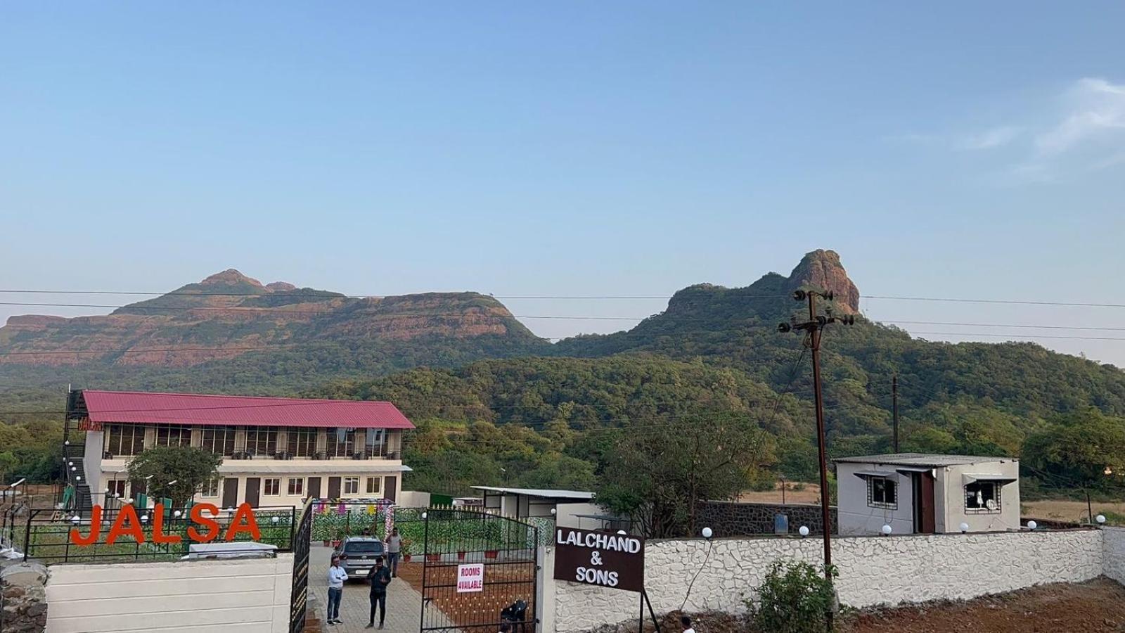 The Jalsa Resort 로나발라 외부 사진