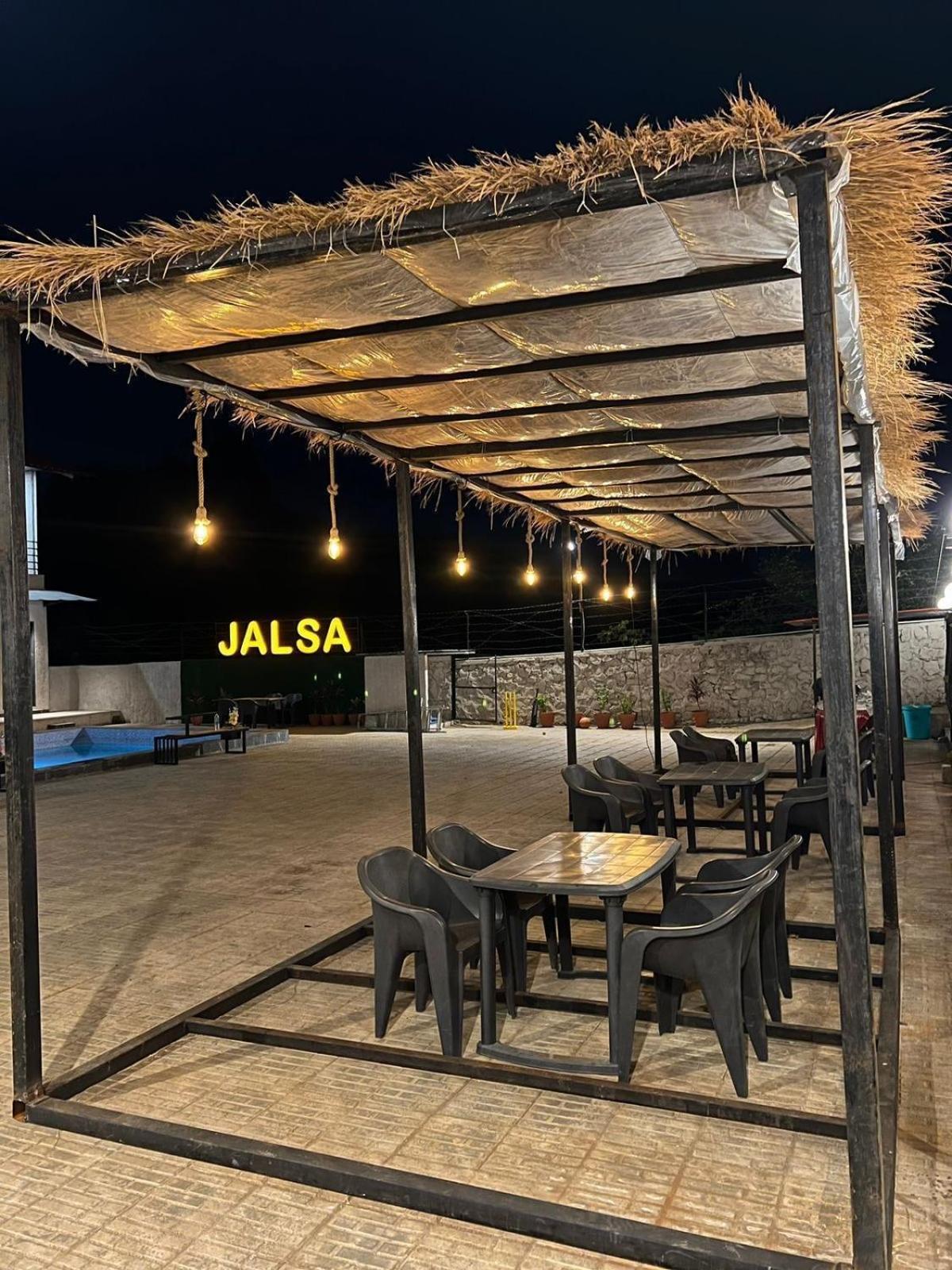The Jalsa Resort 로나발라 외부 사진